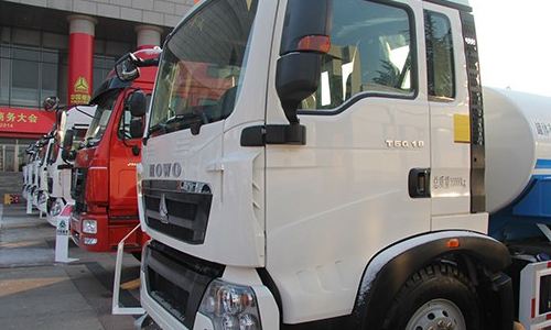 ХОВО 336хп использовало тип легкую деятельность тележек ЛХД воды управляя для чистки дороги