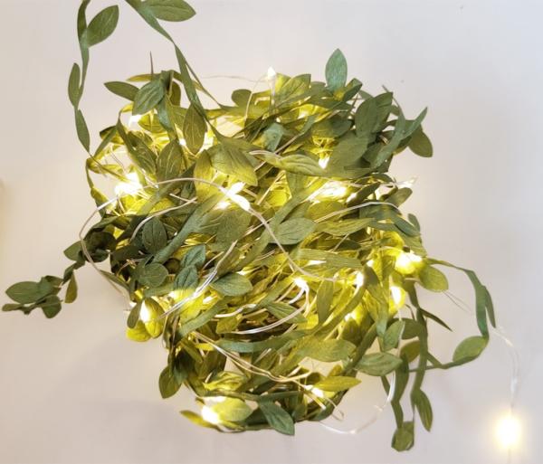 Thanksgiving Decor Leaf Garland String Lights for Indoor Outdoor LED Leaves Light Battery Operated Decor Home Party Fireplace