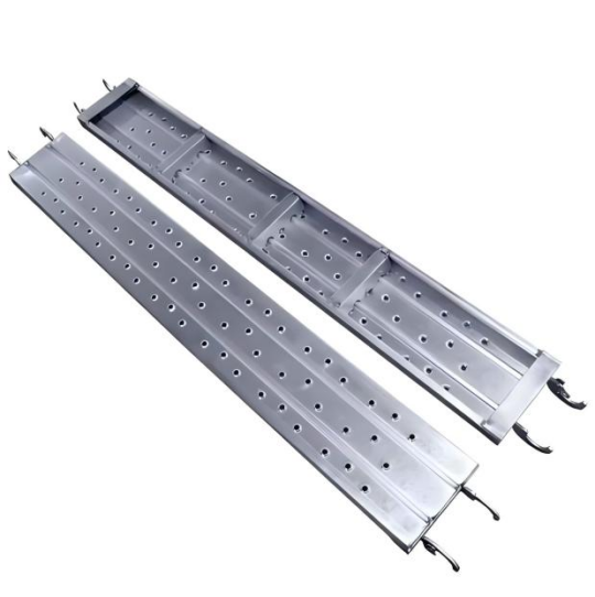 Heavy Duty Scaffold Components Blue Scaffolding Side Bracket For Secure Load Bearing And Support