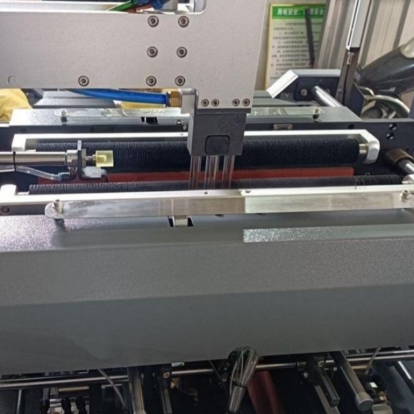 Box Wrapping Machine with Auto Mould Setting