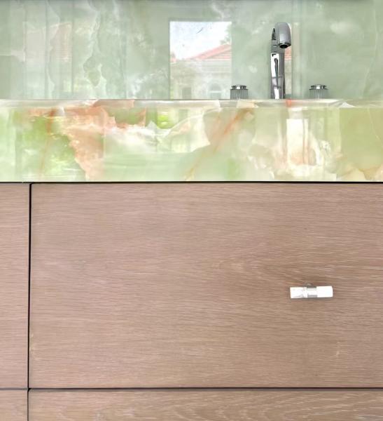 Tableau de salle de bains de luxe à veines vertes