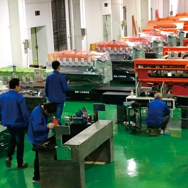 PLASTIC STRAIGHT EDGE DIAMOND POLISHING MACHINE 1350BX CE