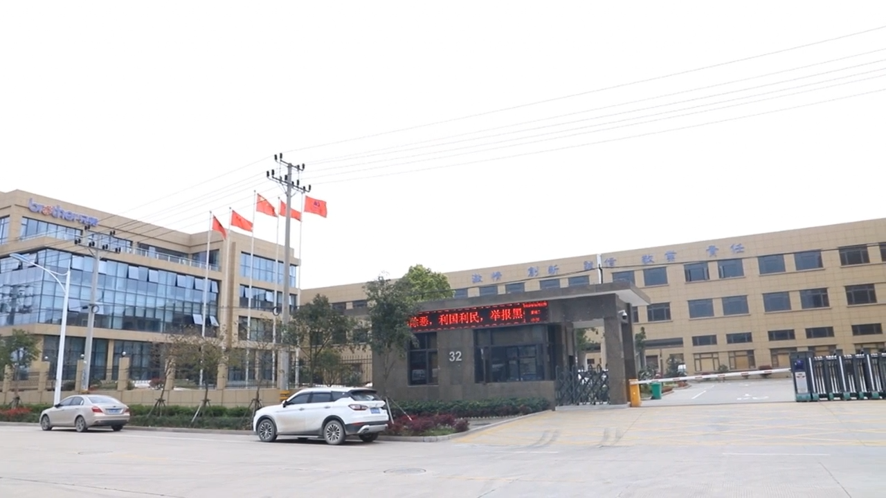 High Quality New Design  Auto Strapping Low Table pp Belt Strapping Machine for Packaging Machinery