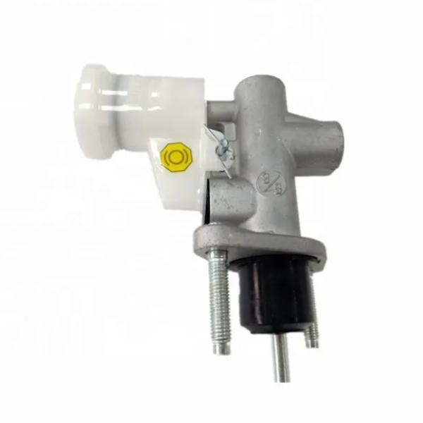 Auto L200 Spare Parts Clutch Master Cylinder OEM 2345A015 For L200