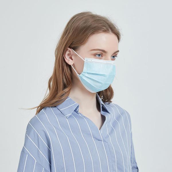3 Ply Earloop Medical Mask Water Soluble Type High Breathability Fiberglass Free