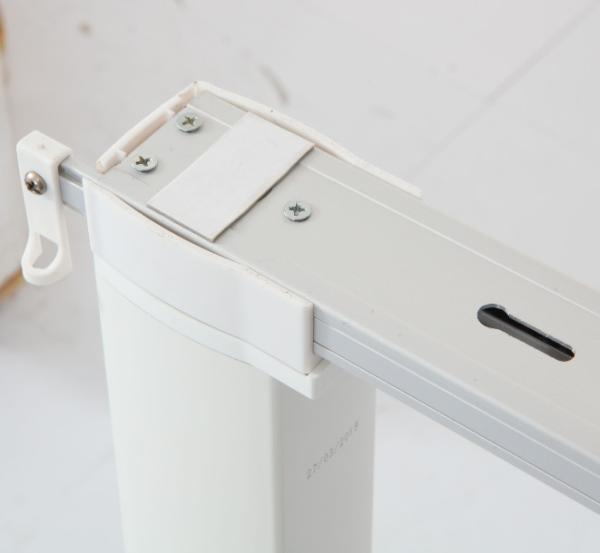 Adjustable Rails Electric Curtain Rail Motorized Curtain Tracks With Pulley System