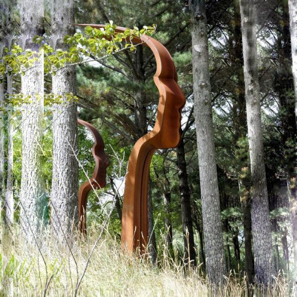 OEM ODM Service Large Metal Garden Ornaments With SGS Approval