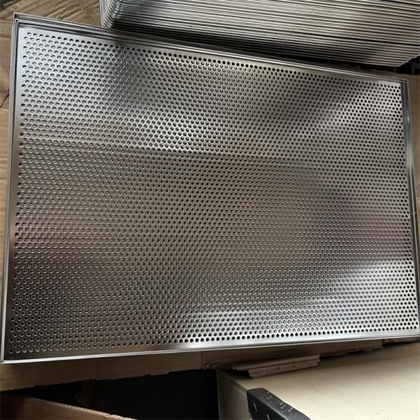 18x26x1 inch Customized Stainless Steel 304 Perforated Flat Baking Tray For Food Storage