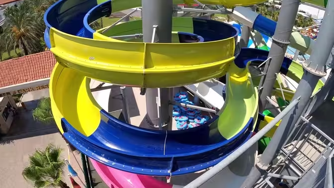 Waterpark Equipment Spiral Water Slide Glassfiber 304 Steel Inflatable Tube Body Ride