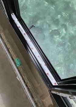 AS2047 Certified AS150 Series Aluminum Sliding Door with 6063-T5 Alloy Frame and Double-Layer Tempered Glass