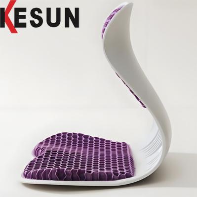 TPE Lumbar Support Seat Cushions Thermoplastic Elastomer Wear - Resistant And Non - Deforming / Instant rebound And self - moldingRaw Material TPE Granules