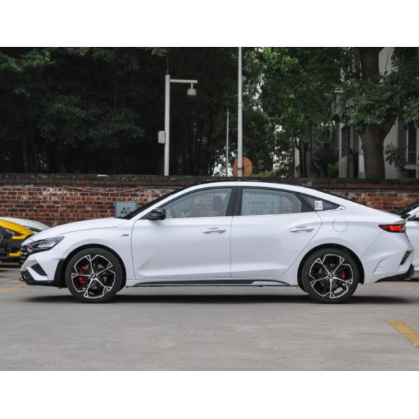 La ligne essence Turbo de Hyundai Lafesta 2023 270T N d'édition de luxe de DLX a chargé la voiture