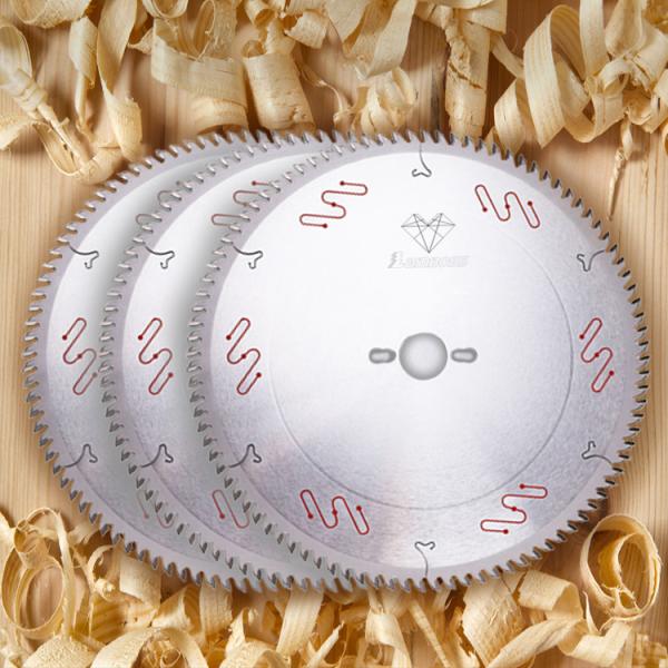 Freud Design Industrial Grade TCT Circular Saw Blades For Cutting Solid Wood