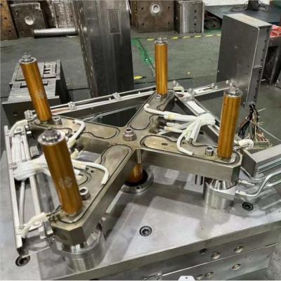 Ndustry Use Cartridge Heater Channel Multi Cavity Mould Injection Plastic Housing Parts