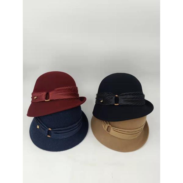 Turkey Feather Wool Felt Hat with Dyed Pattern in Search of Style
