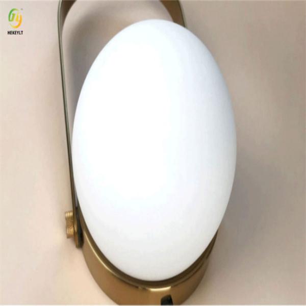 Утюг приведенный и стеклянная белизна/золото/черная настольная лампа ухода за больным для спальни