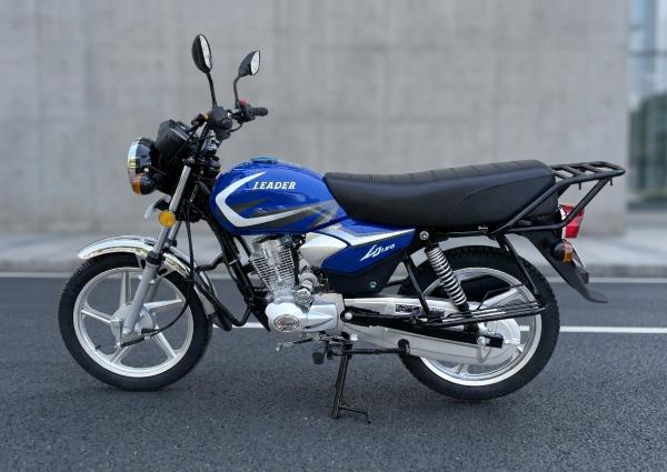 Single Cylinder Engine 125CC 150CC Gas Street Sports Racing Motorcycle
