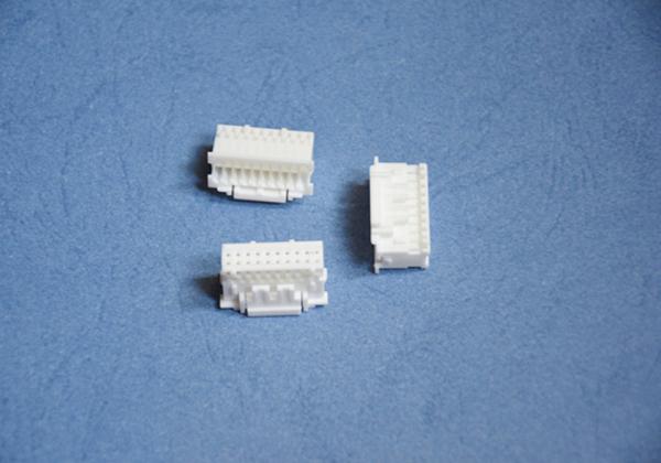 Automotive connector 2.0mm Pitch PAD Wire To Board Connectors Dual row Housing Type