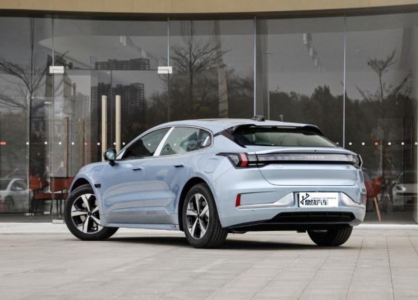 High Quality Comfortable Sport Zeekr Electric Car 001 310Kw 750Km 422Ps 440Nm 5Door 5Seater EV New Car