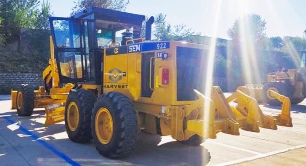 SEM 922F Motor Grader with Front Dozer and Rear Ripper Hot Sale in Ghana