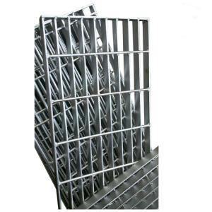 Piso de aço galvanizado drenagem que raspa 302101~302105 para a passagem