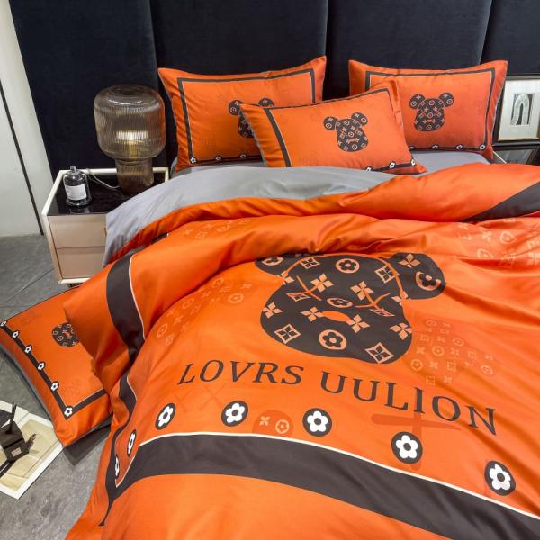 100% Polyester Wedding Four-Piece Kit Bedding Set For Hotel And Home