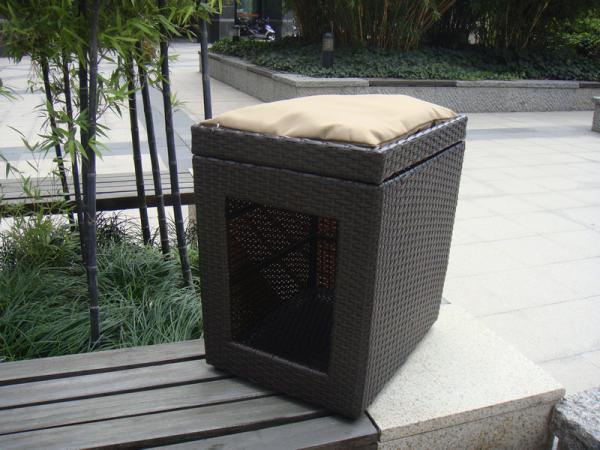 Outdoor Garden Wicker Pet Bed Comfortable Pet House For Dog / Cat