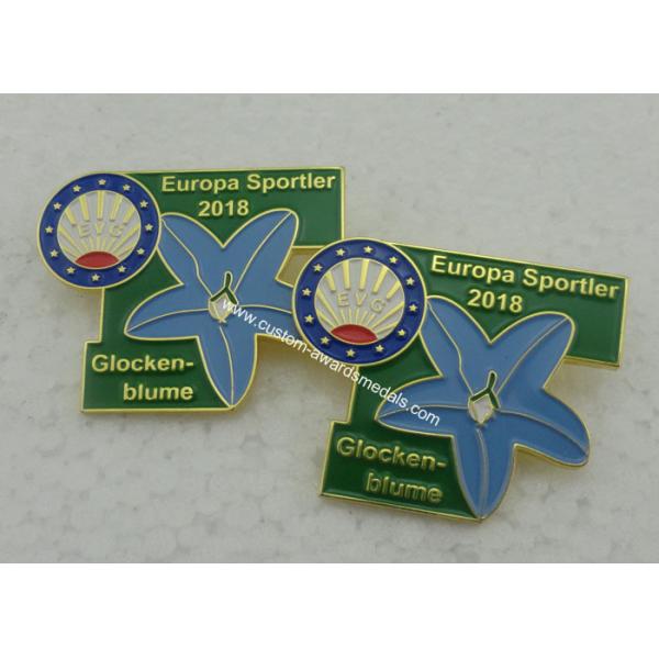 Cute Enamel Gold School Lapel Pin For Souvenir Brass Material Durable
