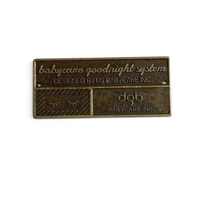 Custom Designs Antique Brass Metal Embossed Furniture Logo Tag with Screw Hole Design Metal Label Plate
