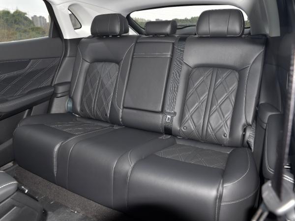 1845 Kg 2023 Changan Uni-K 2.0t 2WD Gasoline Maximum Configuration Car Vehicle Auto