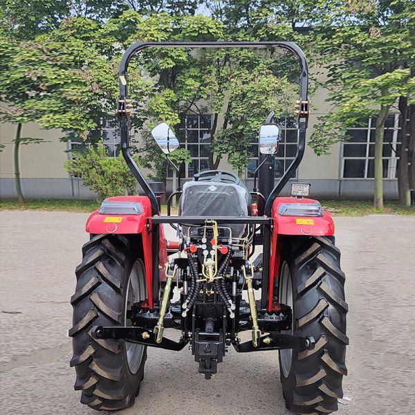High-performance tractor with National IV engine, farm wheeled tractor / cost-effective tractor, cheap brand-new tractor for foreign trade