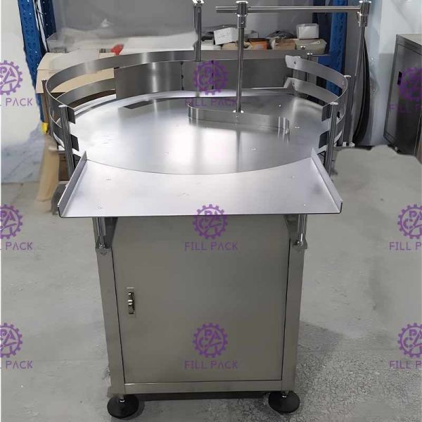 6000BPH Sorting  Rotary Bottle Feeding With Accumulation Table