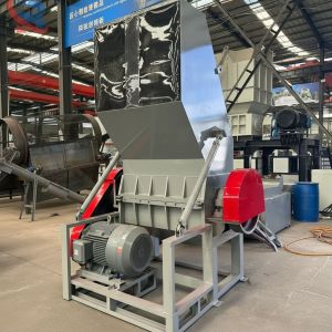 Plastic Crushing & Grinding Machine for Plastic Flake Making
