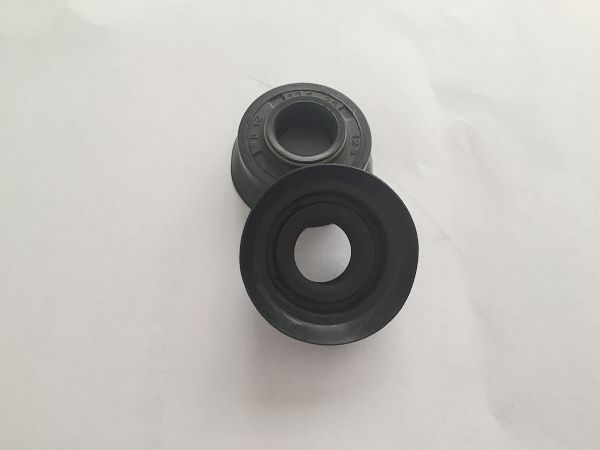 Автомобильный горячий удар уплотнения масла плотности 1.05g отжимая прессформы