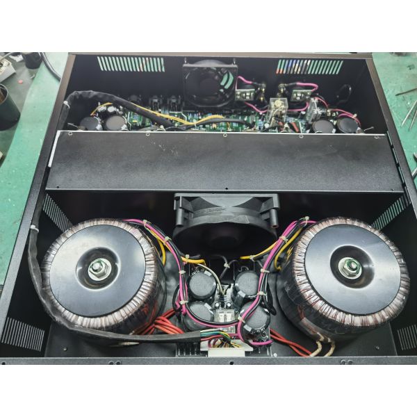 Professional Power Amplifier Class H Amplification And Dual Cooling Fans Ensuring Power Delivery For Stage And Outdoor