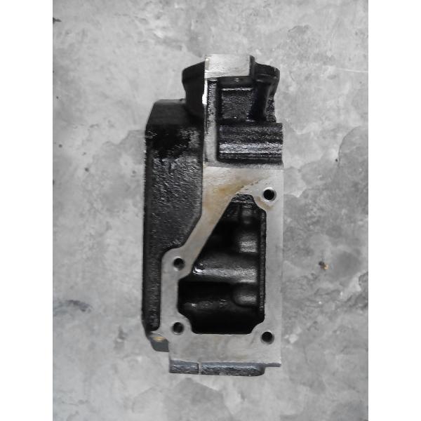 Engine Cylinder Head  NISSAN TD27 Terrano   injector diameter-20MM ; NISSAN TD27 ( 20MM )