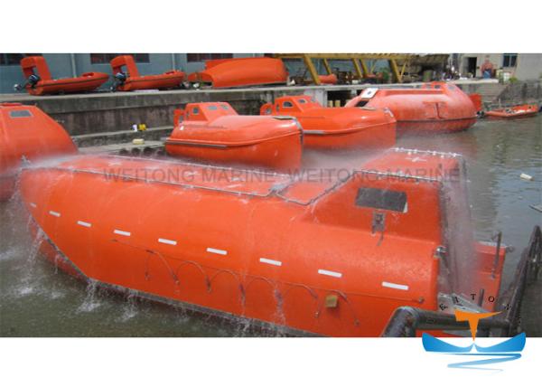 China Totally Enclosed F. R. P Fiberglass Lifeboat Solas Approved