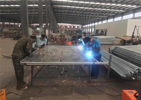 UK standard 38mm vertical tube and horizontal tube 25mm temp construction fence panels 2045mm*3450mm rental fence panels