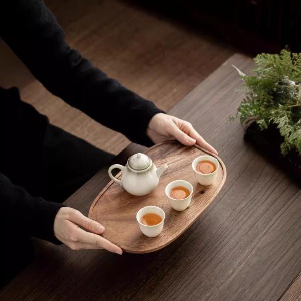 Oval Walnut Wood Jewelry Display Tray Natural Luxurious Grain Fine Sanding Finish Eco-Friendly