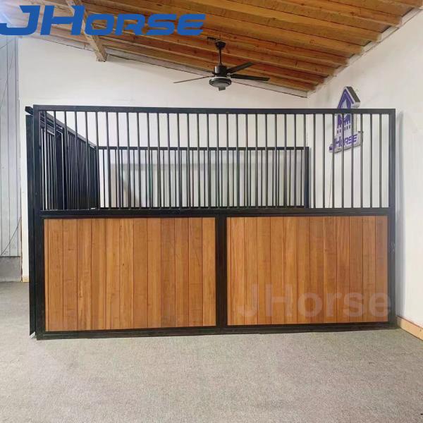 Portas deslizantes de luxo frentes de estábulos europeus estáveis