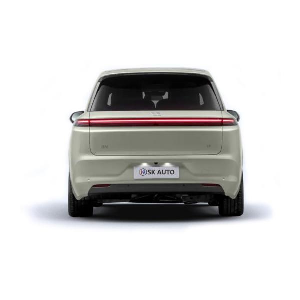 SUV elétrico brandnew Li 18 490HP 5 portas AWD máximas 6 assenta a distância entre o eixo dianteira e traseira 3005mm da escala 1200km Max Speed 180km/h de Crusing