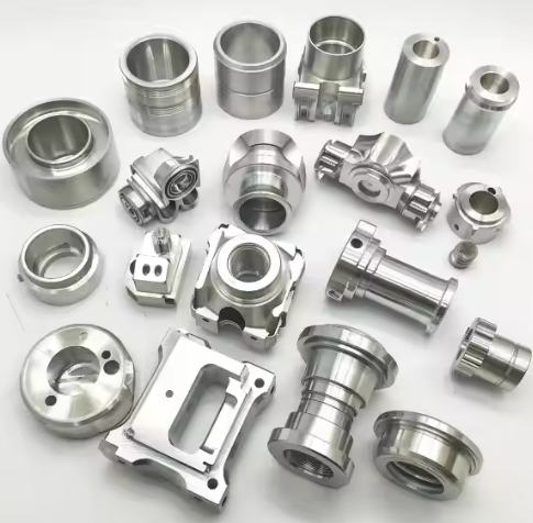 Forgeage à la presse chaude en aluminium avec usinage CNC de précision