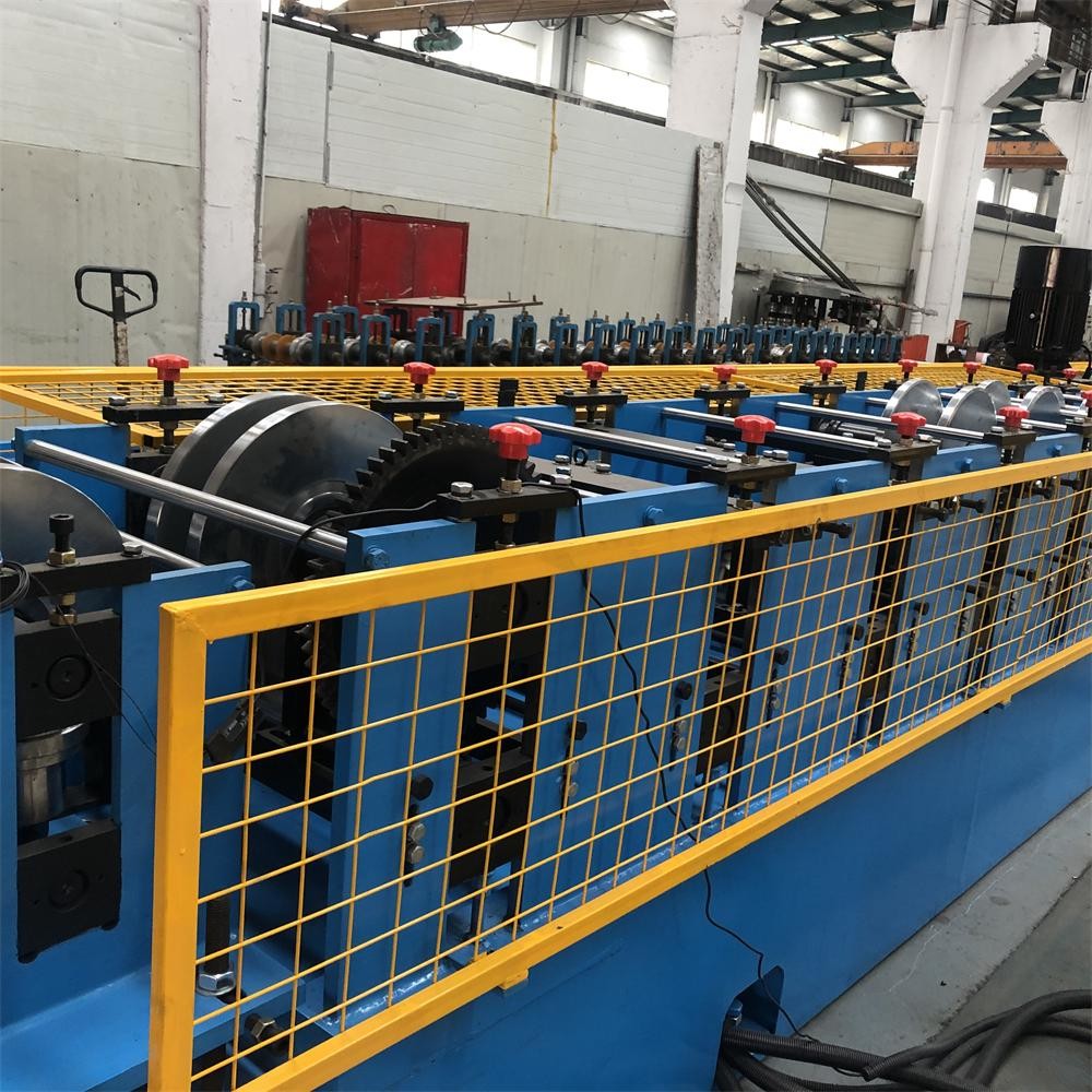 ролики привода 26 коробки передач 8m/Min гальванизировали формирователь крена стальной балки