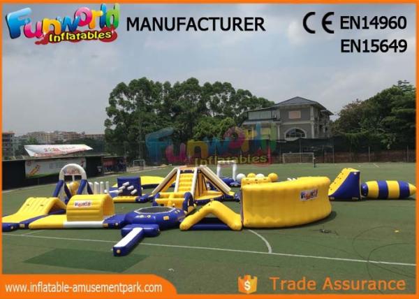Anti - parques infláveis da água de Aquapark do gigante UV para crianças e adultos