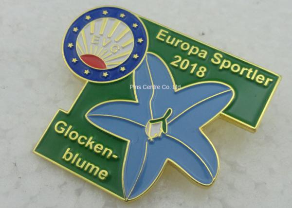 Cute Enamel Gold School Lapel Pin For Souvenir Brass Material Durable