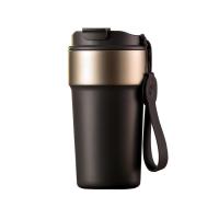 Une tasse d'eau portable à la main à l' épreuve des fuites à l' épreuve des fuites à l' épreuve des fuites à l' épreuve des fuites