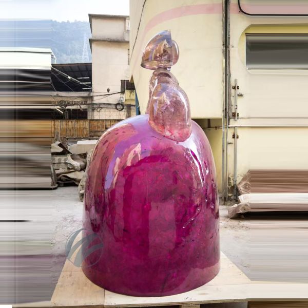 Custom Garden Decoration Transparent Resin Figure Sculpture
