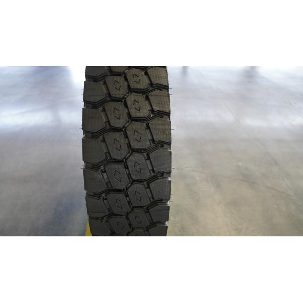 Excellent Wear Resistance All Steel Radial Truck Tire Mining Pavement Tire Deep Grooves Trailer Tires AR3137-10.00 R20