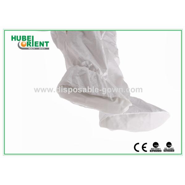 White Slip Resistant Tyvek Disposable Shoe Covers Booties With PVC Sole 43gsm
