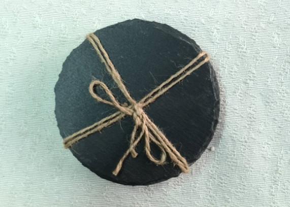 4 partes Slate em volta das pousas-copos de pedra Eco amigável para o hotel/restaurante